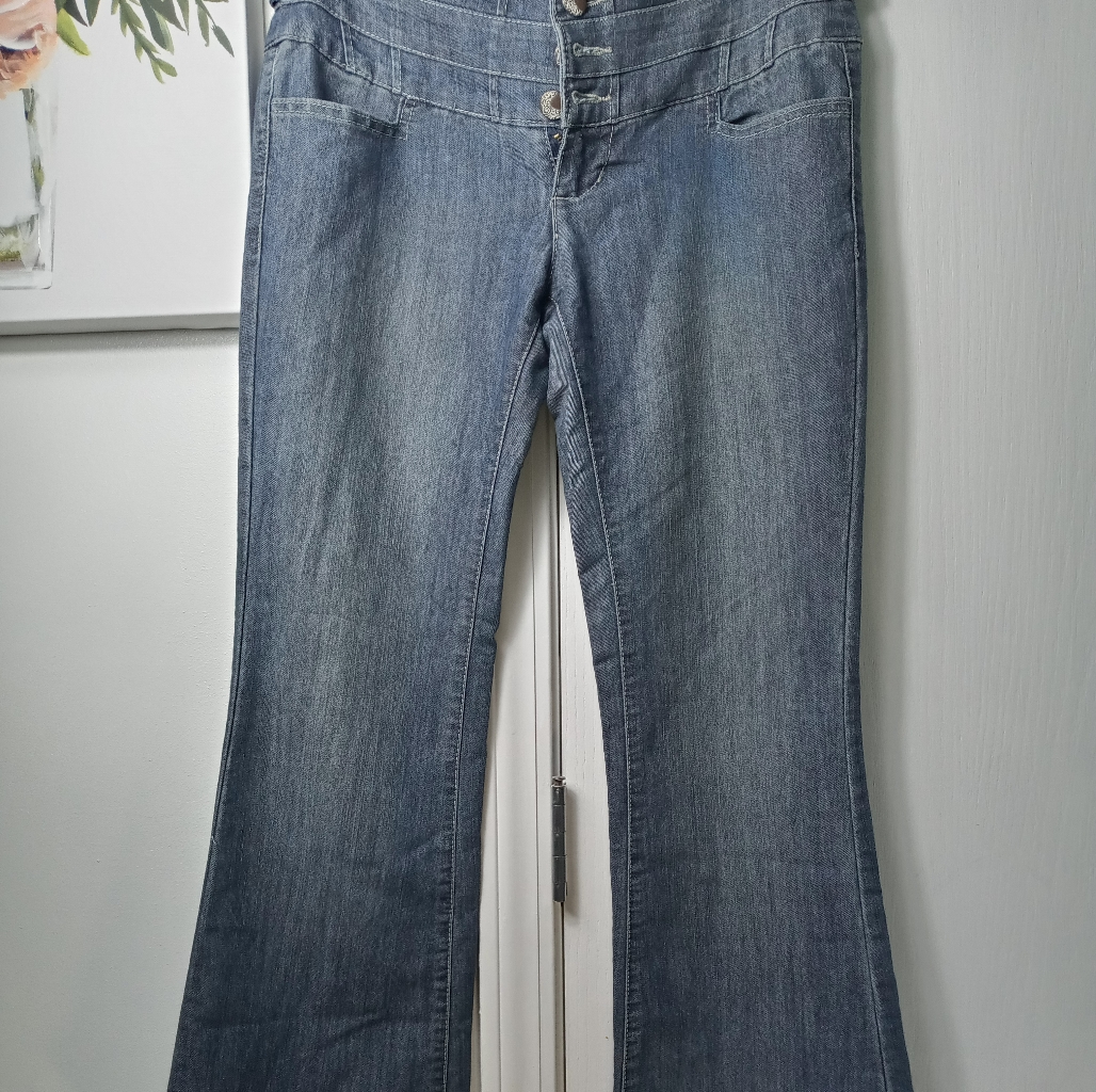 Boom Boom Jeans